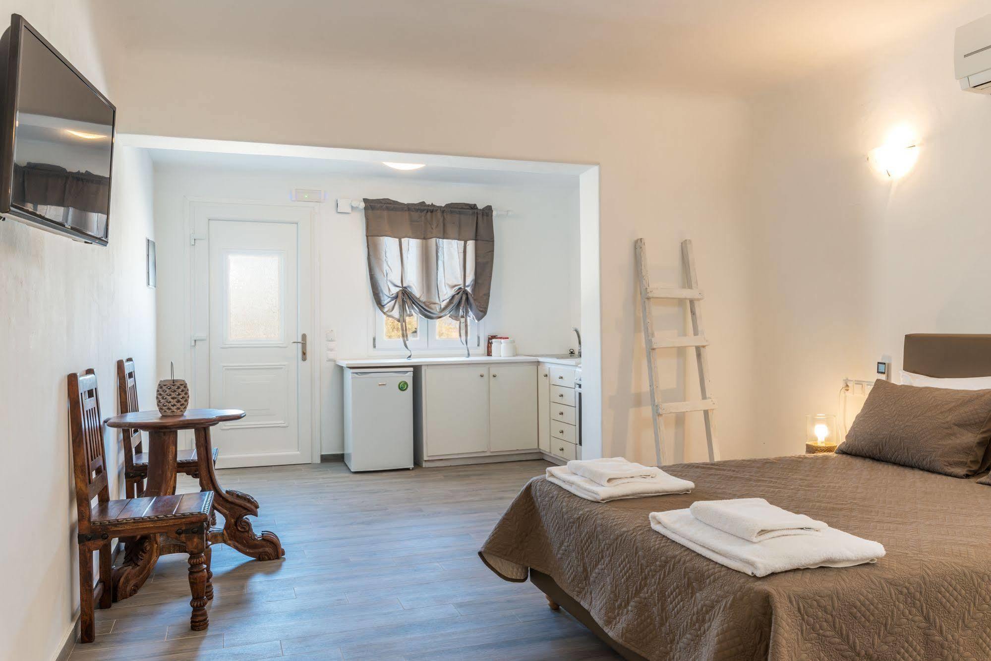 Elenis Village Suites Mykonos Town Esterno foto