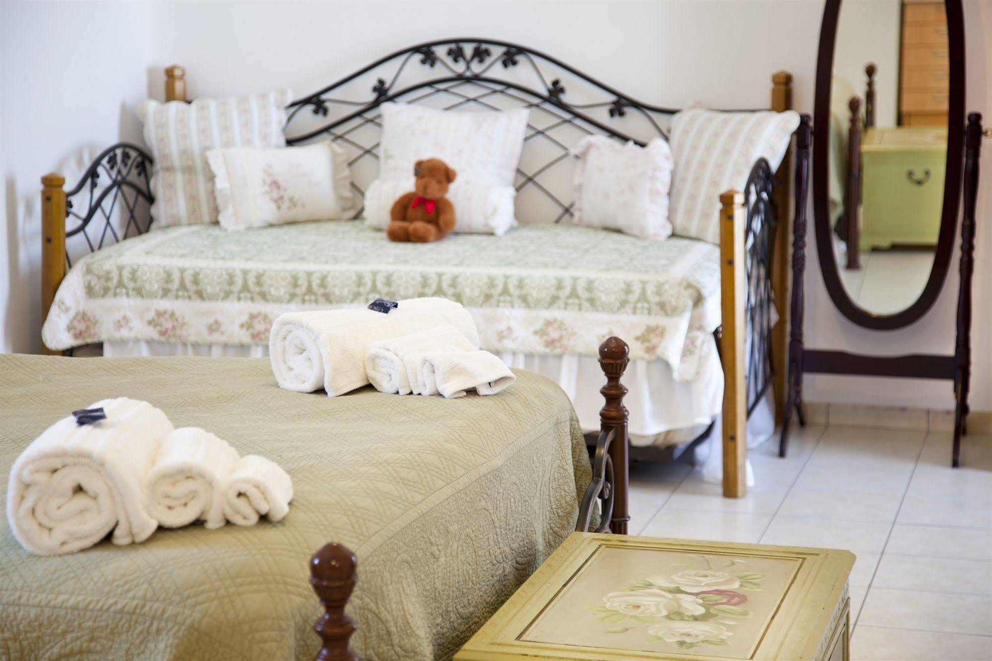 Elenis Village Suites Mykonos Town Esterno foto